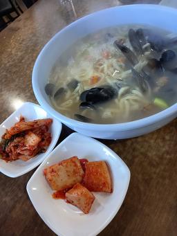 항아리손칼국수 6