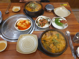 Haejangnimgamjatang (해장님감자탕) 1
