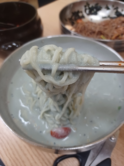 신천닭칼국수 사진 2