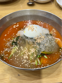 Bukchonsonmandugangseohangangjaijeom (북촌손만두강서한강자이점) 2