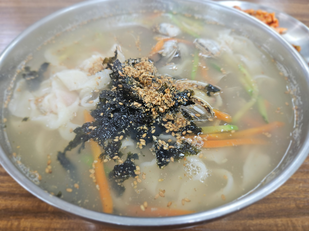장수할매국수 2