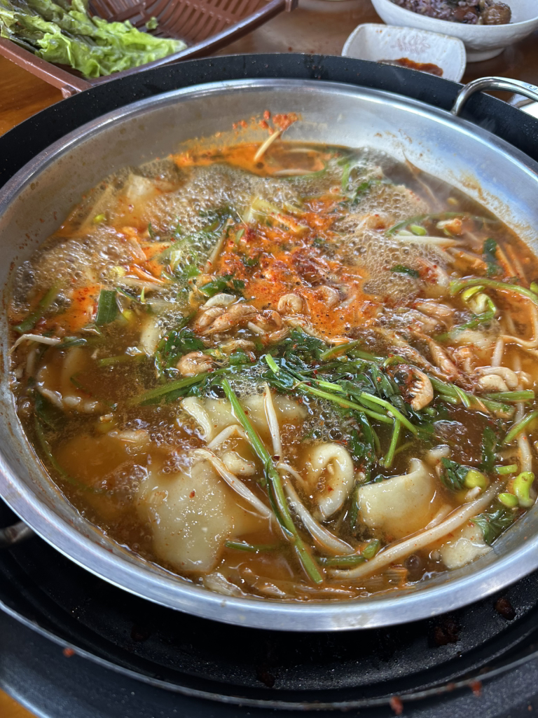 Soyangganggadeun (소양강가든) 3