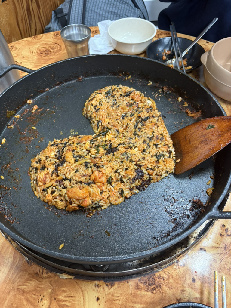 Sinwoldongonammaedakgalbi (신월동오남매닭갈비) 3