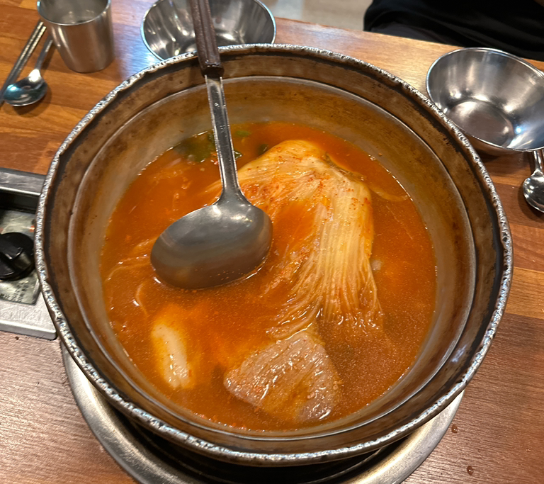 명동찌개마을 신림점 대표 사진
