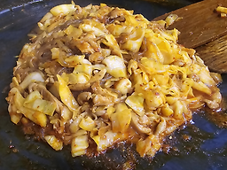 Chuncheonmyeongmuldakgalbi (춘천명물닭갈비) 3