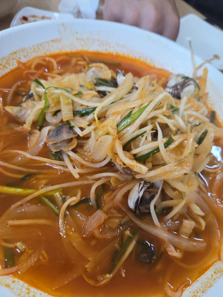 이백송의원조꼬막짬뽕 5