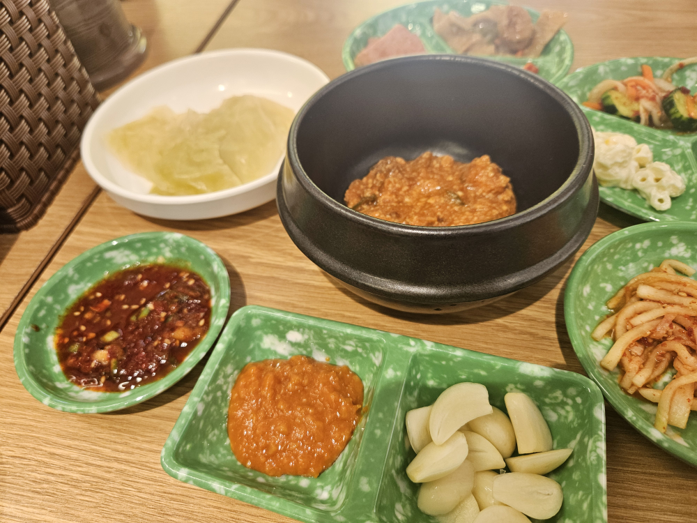 Ssamtteulsikdang (쌈뜰식당) 3