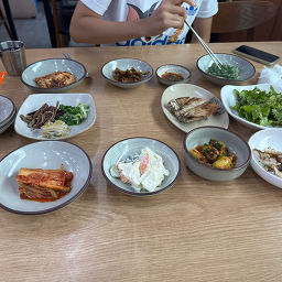 Seonjuhanjeongsik (선주한정식) 1