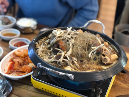 Igadeokbogalbitanggalbijjim (이가덕보갈비탕갈비찜) 2