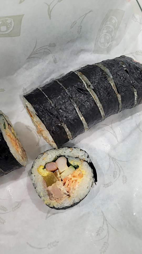 Sopunggimbap (소풍김밥) 1
