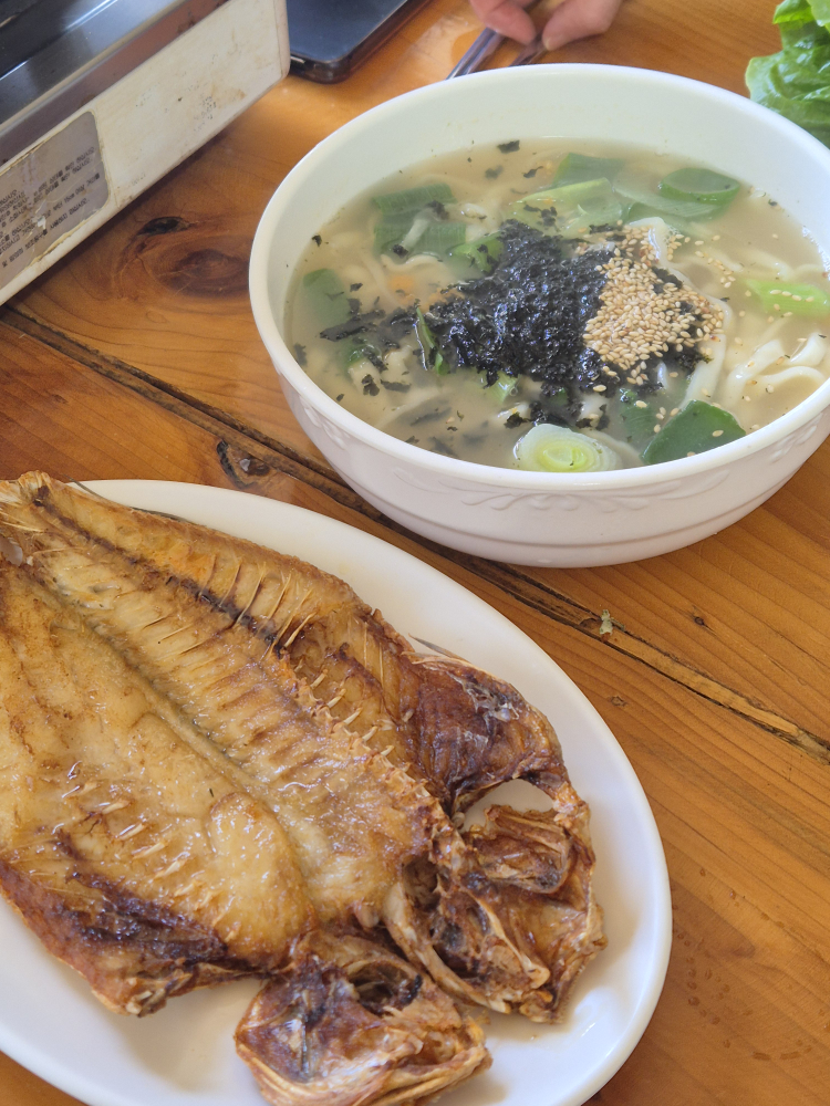 Ieodosikdang (이어도식당) 1