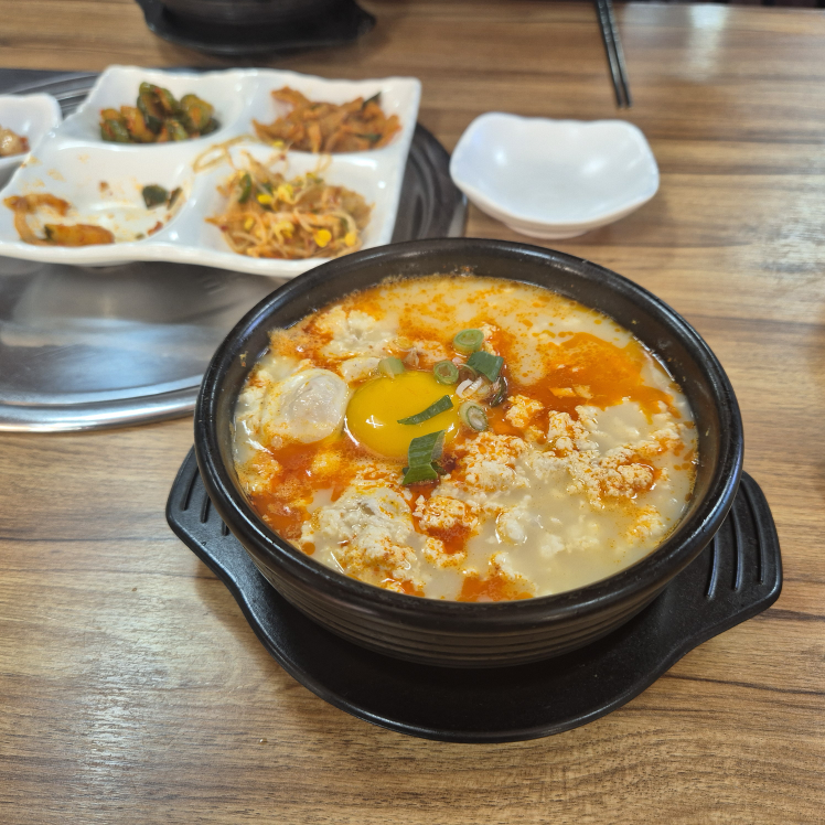 Gamasotjangsudubu (가마솥장수두부) 1