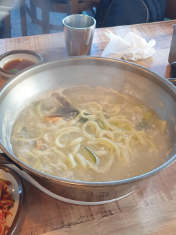 양평뽕잎해물칼국수 1