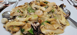 Hwajungdaebanjeom (화중대반점) 3