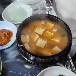 Jinmiorisutbulgogi (진미오리숯불고기) 3