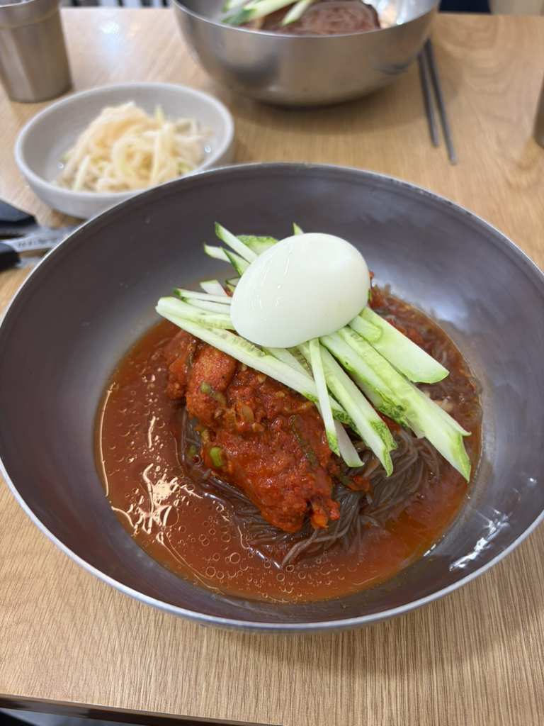 Obokhamheungnaengmyeon (오복함흥냉면) 3