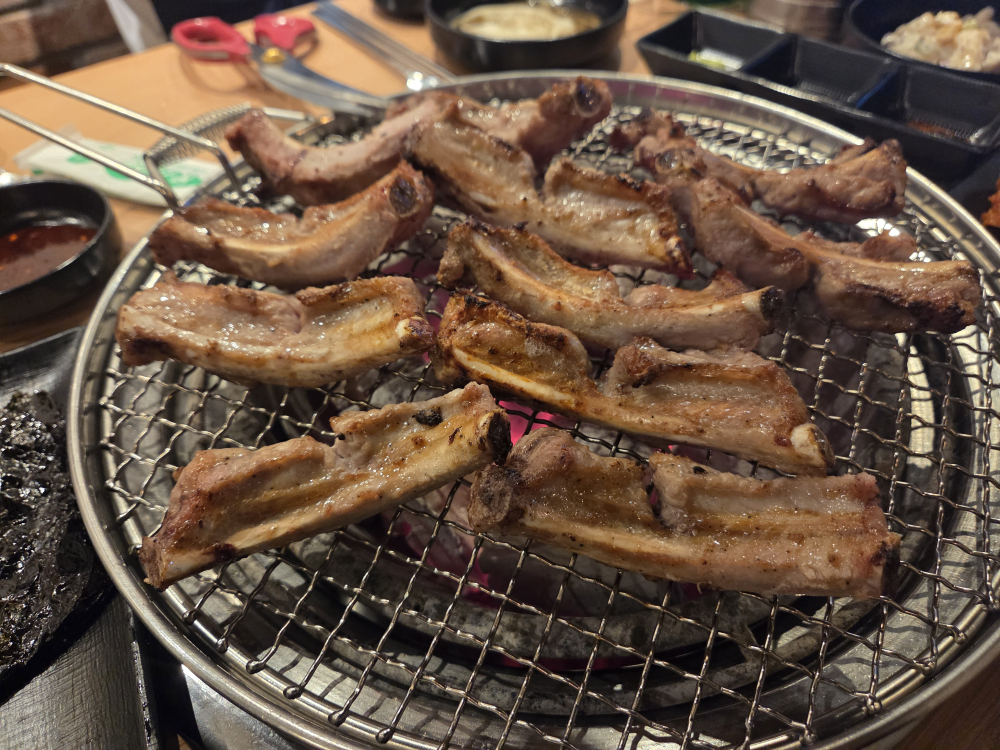숯불쪽갈비개미식당 모란직영점 사진 2