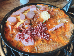 송탄나여사부대찌개 1