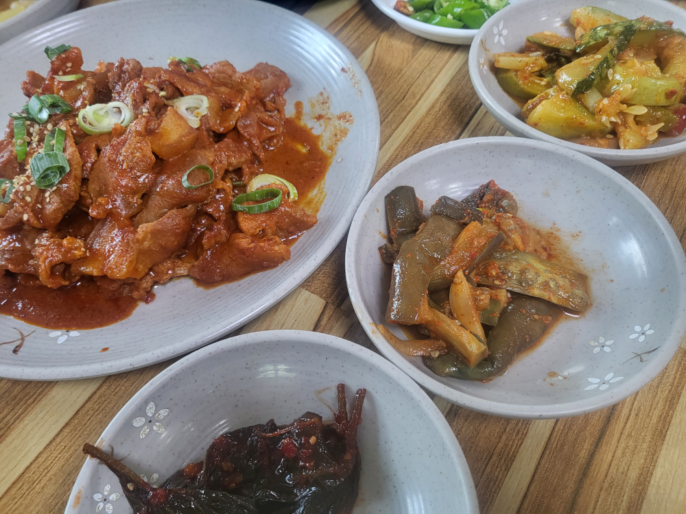 엄마손식당 대표 사진