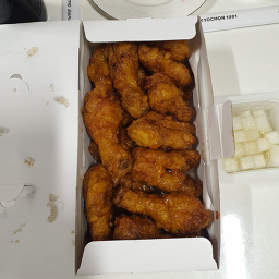 교촌치킨 서귀포남원점 대표 사진