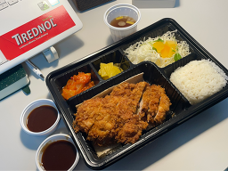 삼삼돈까스 4