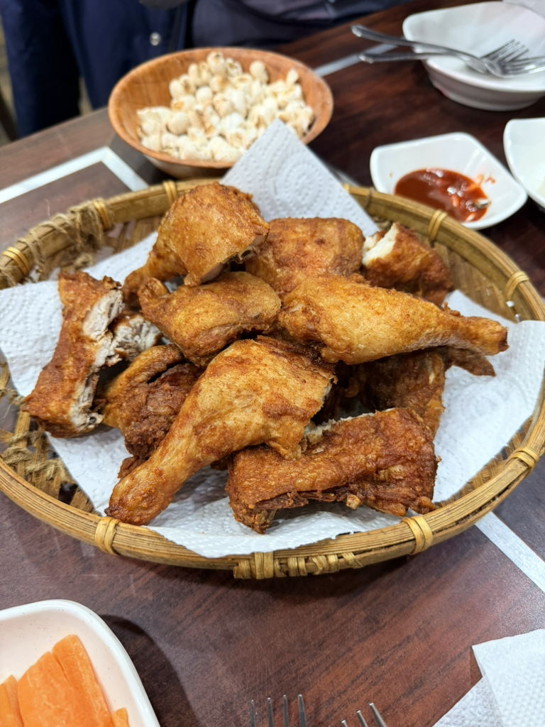 동키치킨 분당서현점 대표 사진