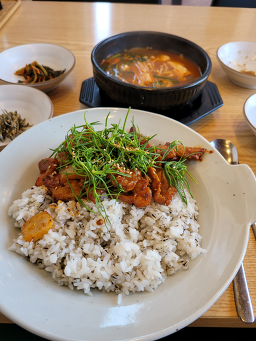 신촌밥상 사진 5