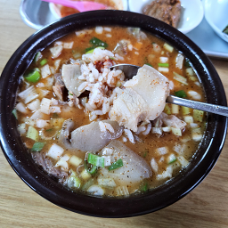 Gomdolisundaeguk (곰돌이순대국) 2