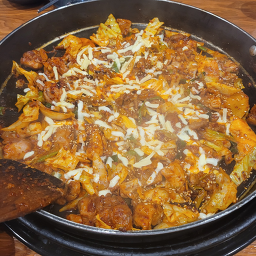 유가네닭갈비 명동역점 대표 사진