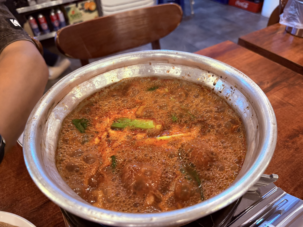 Songtandukkeobisikdang (송탄두꺼비식당) 1