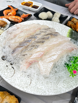 신해불이횟집 3