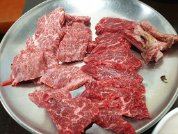 소앤드돼지정육점식당 대표 사진