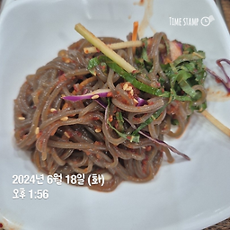 Jangchungdonghanyanghalmeoni jokbal (장충동한양할머니 족발) 3