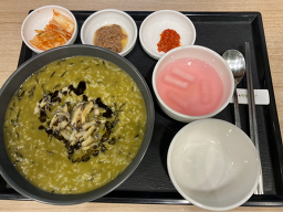 본죽&비빔밥cafe 신촌점 사진 4