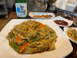 Ilpumyangkkochi (일품양꼬치) 3