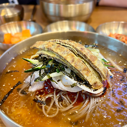 육전국밥 서울대입구역점 5
