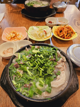 광명이네 순대곱창 대표 사진