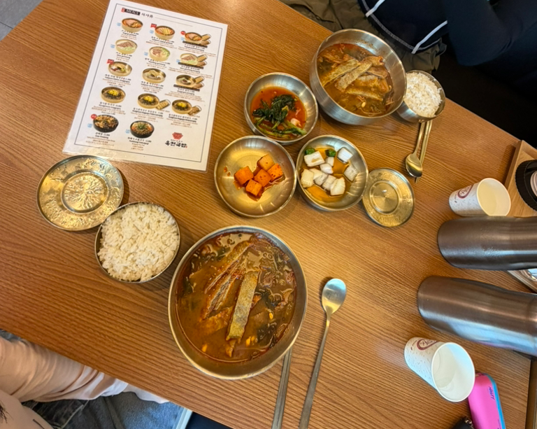 육전국밥 이태원역점 대표 사진