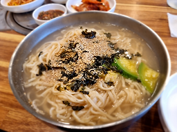 창순이칼국수 1