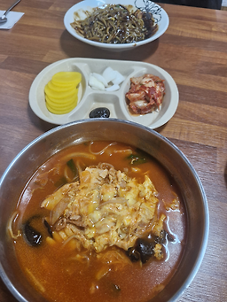 Sacheonseong (사천성) 2