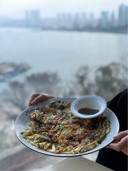Cheonghakdongsaengkalguksu 6