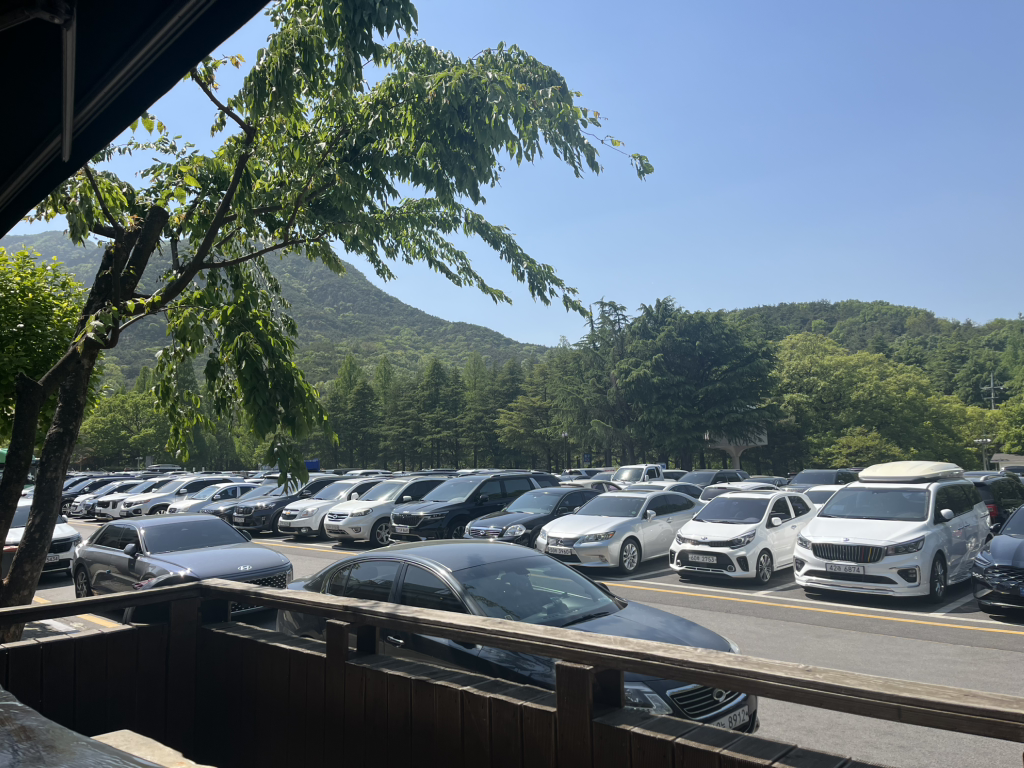 Geumosanpulhauseu (금오산풀하우스) 1