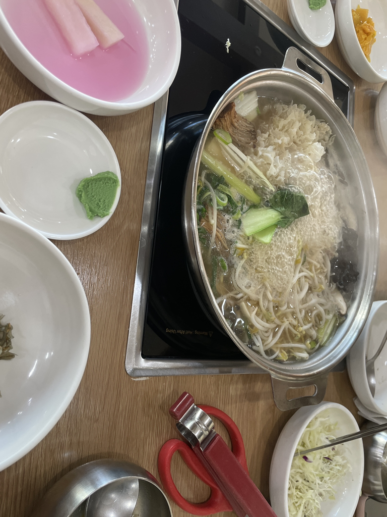 Dongubeoseotmaeul (동우버섯마을) 3