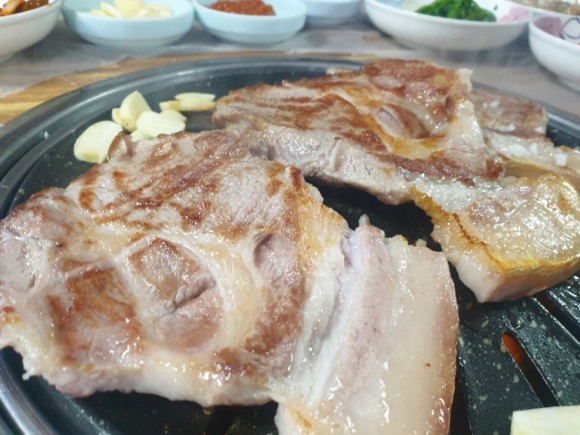 Chaegyesanmaetdwaejisikdang (채계산맷돼지식당) 3
