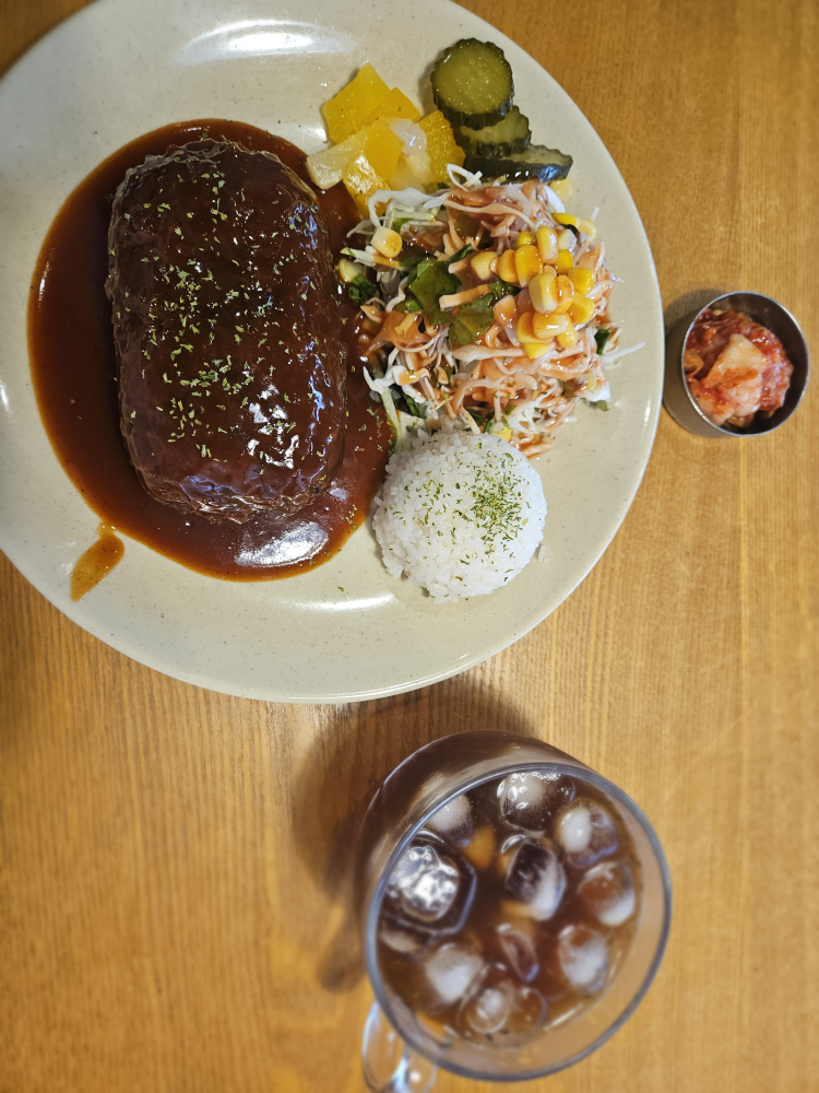 Donkeoseu (돈커스) 2