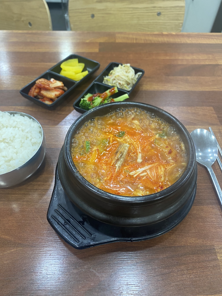 봉주르정식 대표 사진