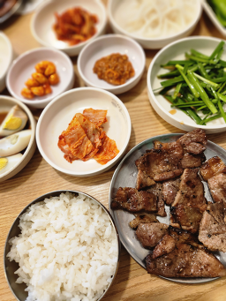 쌍다리돼지불백 원남점 대표 사진