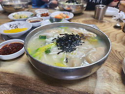 Ttowayusikdang (또와유식당) 2