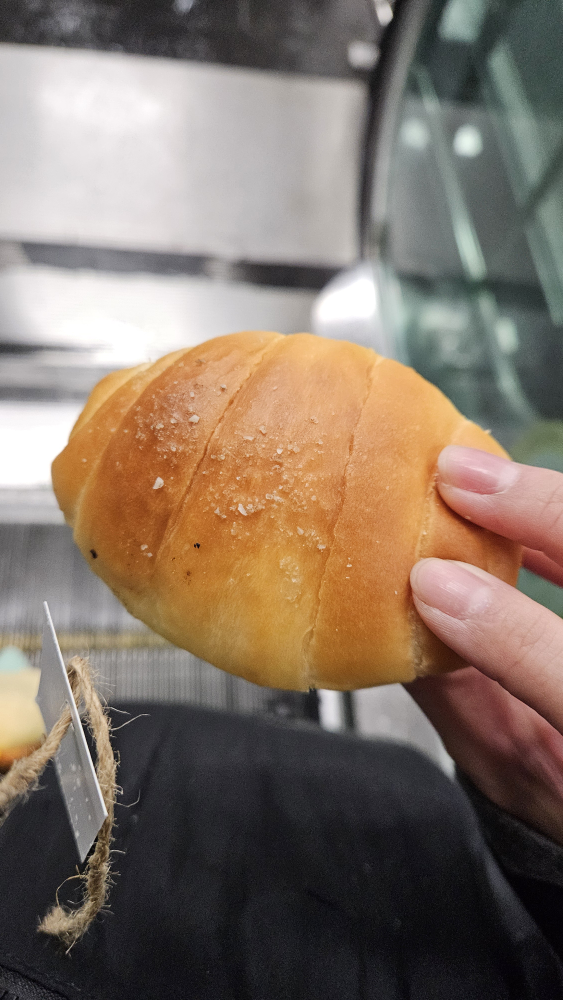 자연도소금빵in연남 사진 4