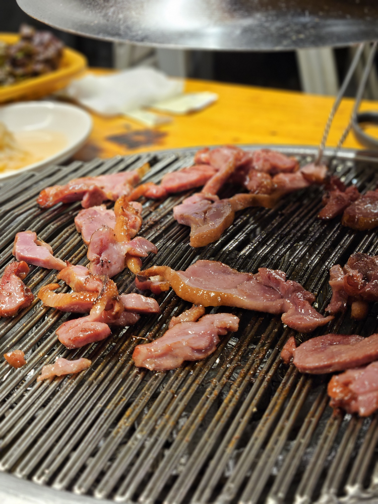 Onnurijangjakgui (온누리장작구이) 3